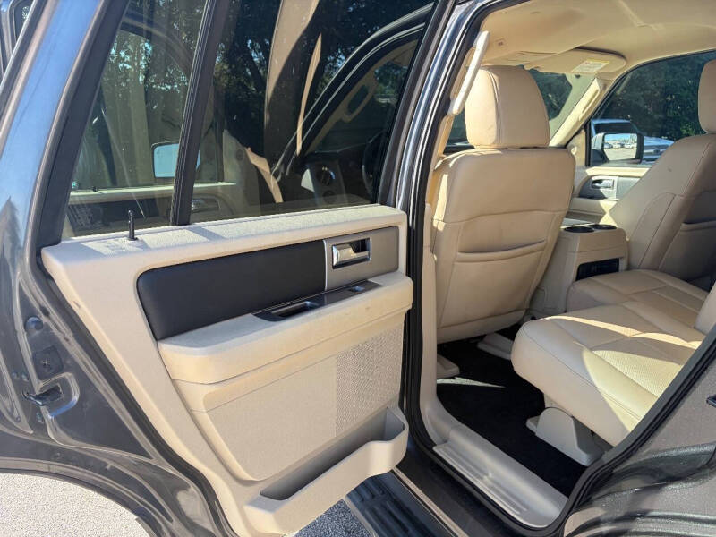 2017 Ford Expedition XLT