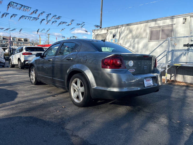 2013 Dodge Avenger SE