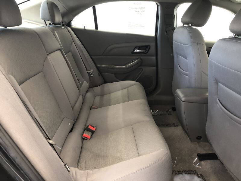 2015 Chevrolet Malibu LS