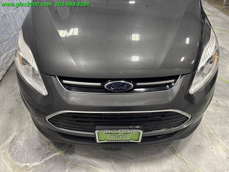 2017 Ford C-MAX Hybrid SE