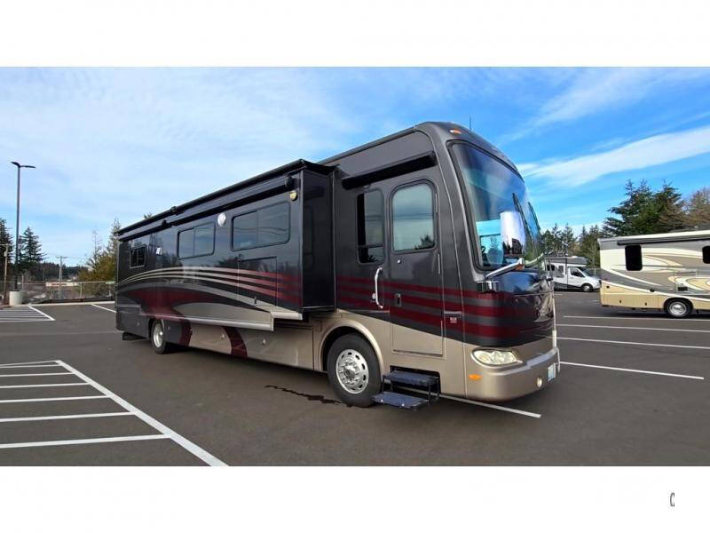 2013 Freightliner XCR Chassis