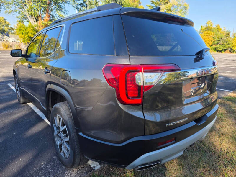 2020 GMC Acadia SLE