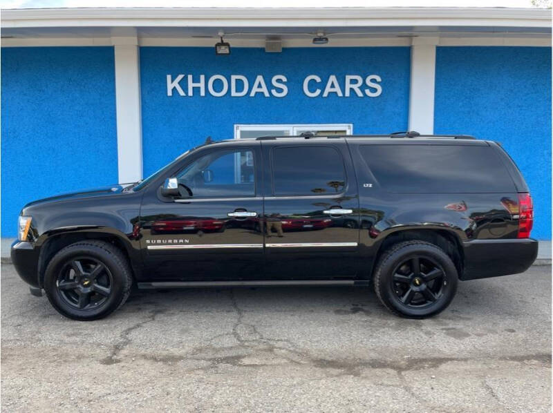 2013 Chevrolet Suburban for sale at Khodas Cars in Gilroy CA