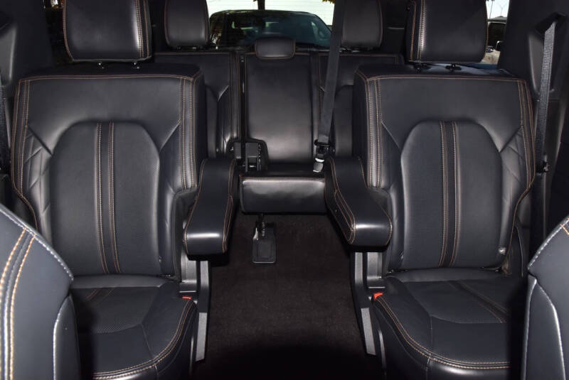 2023 Ford Expedition MAX Platinum