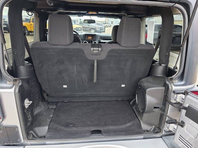 2013 Jeep Wrangler Sahara