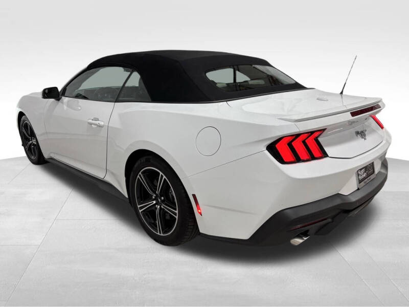 2024 Ford Mustang EcoBoost Premium