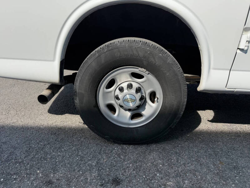 2022 Chevrolet Express 3500