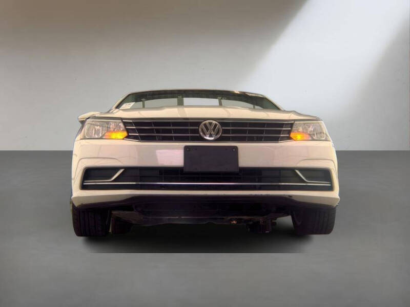 2016 Volkswagen Passat