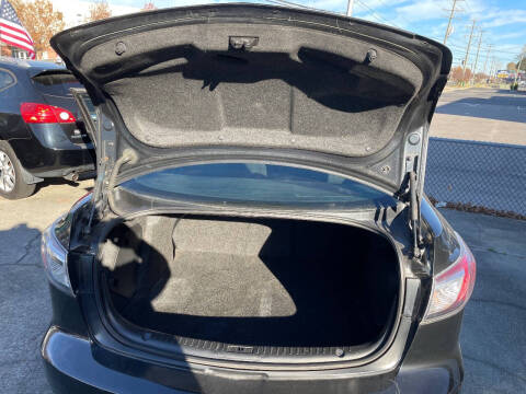 2011 Mazda MAZDA3 i Sport