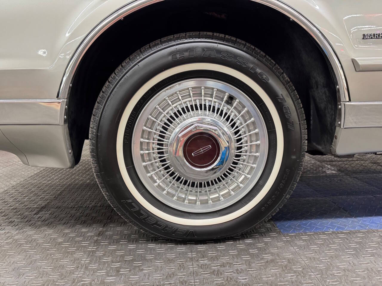 1988 Lincoln Mark VII 22