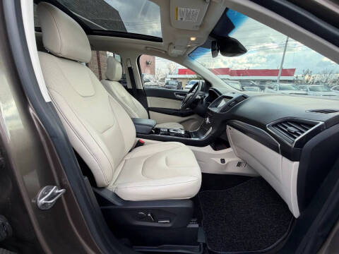 2019 Ford Edge Titanium