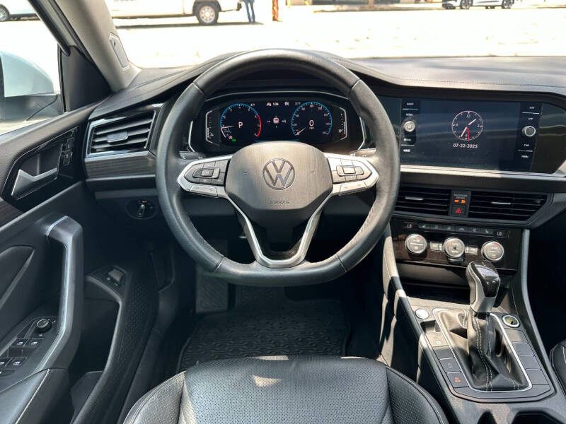 2024 Volkswagen Jetta SEL