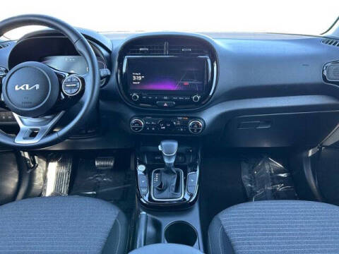2023 Kia Soul EX