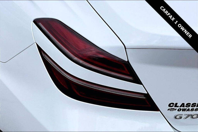 2023 Genesis G70