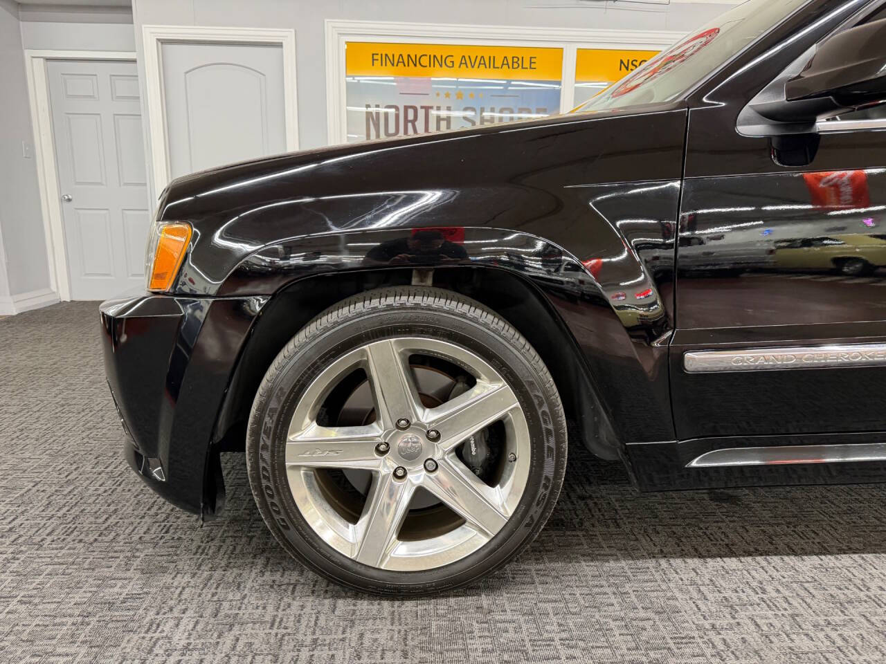 2007 Jeep Grand Cherokee 30