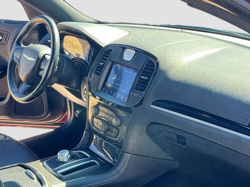 2023 Chrysler 300 C