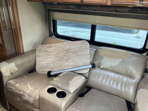 2017 Thor Motor Coach Siesta 24SS