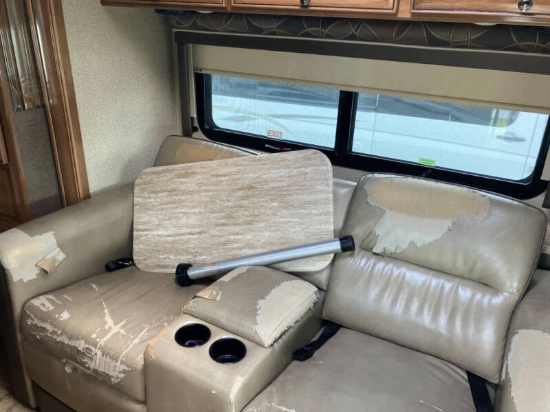 2017 Thor Motor Coach Siesta 24SS