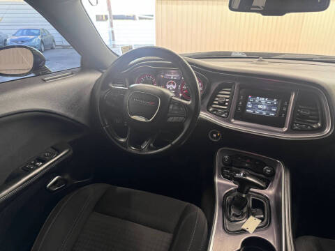 2015 Dodge Challenger SXT