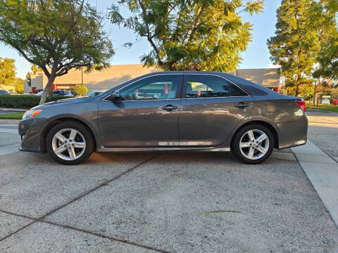 2014 Toyota Camry SE