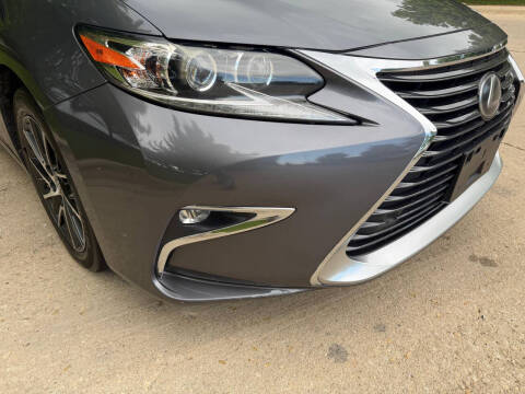 2017 Lexus ES 350
