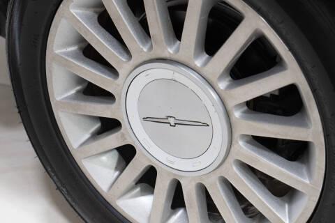 2005 Ford Thunderbird Deluxe