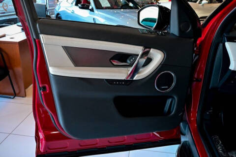 2022 Land Rover Discovery Sport P250 SE R-Dynamic