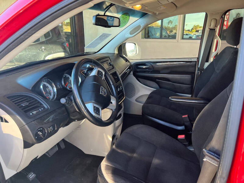 2015 Dodge Grand Caravan SE