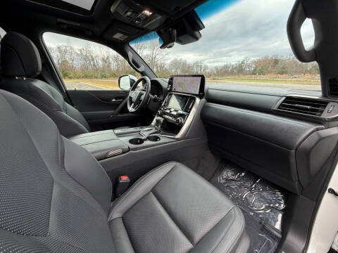 2023 Lexus LX 600 Luxury