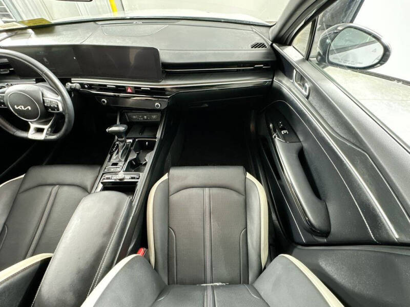 2025 Kia K5