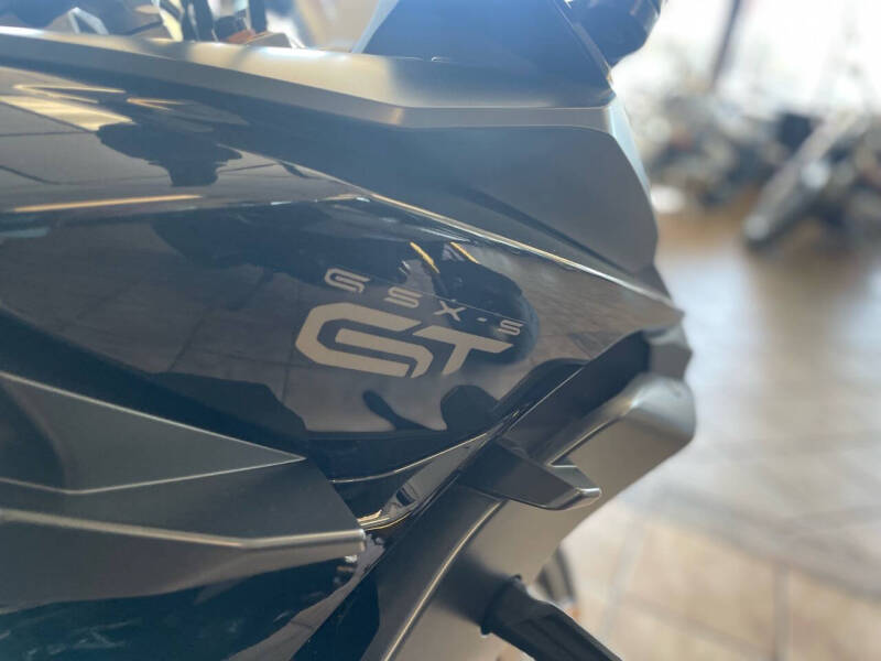 2024 Suzuki GSX-S1000GT