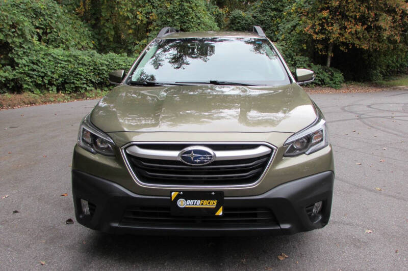 2022 Subaru Outback Premium photo 9