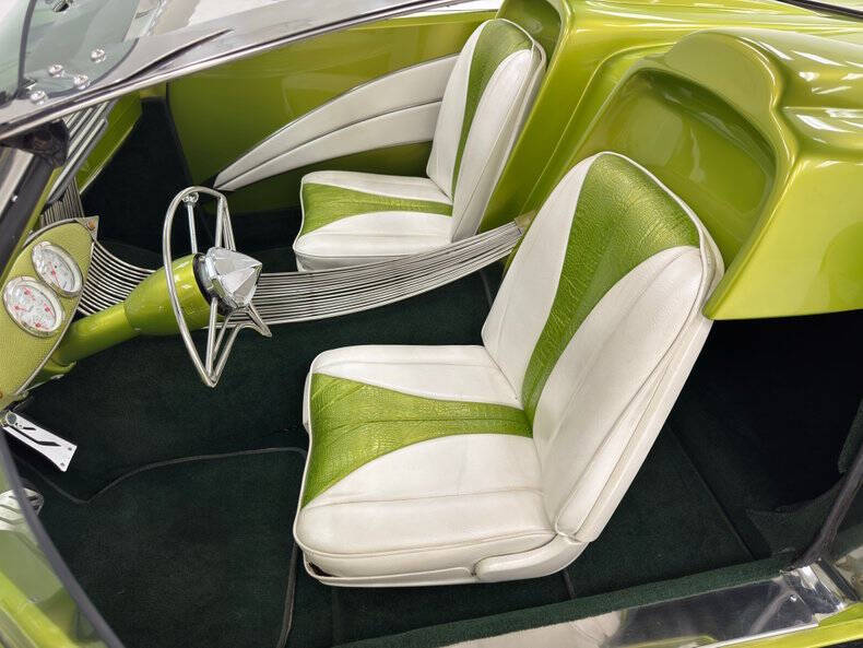 1962 Ford Thunderbird