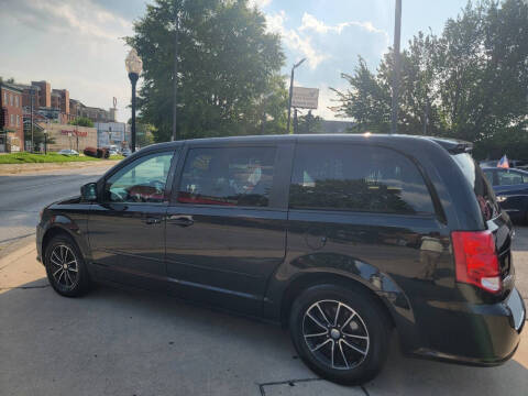 2015 Dodge Grand Caravan SE