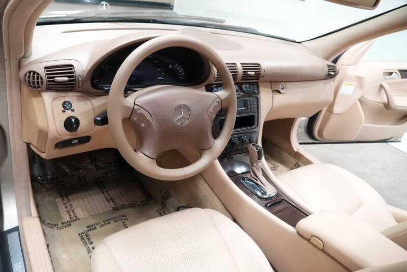 2004 Mercedes-Benz C-Class C 240 4MATIC