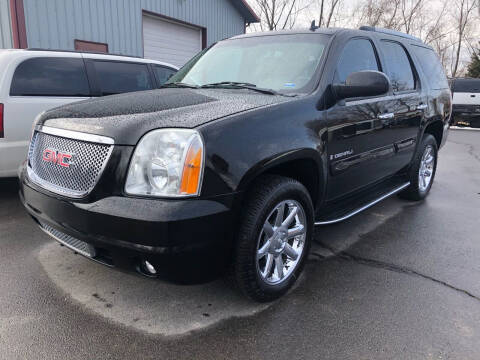 2013 GMC Yukon for sale at Hitt & Mis Auto in Cape Girardeau MO