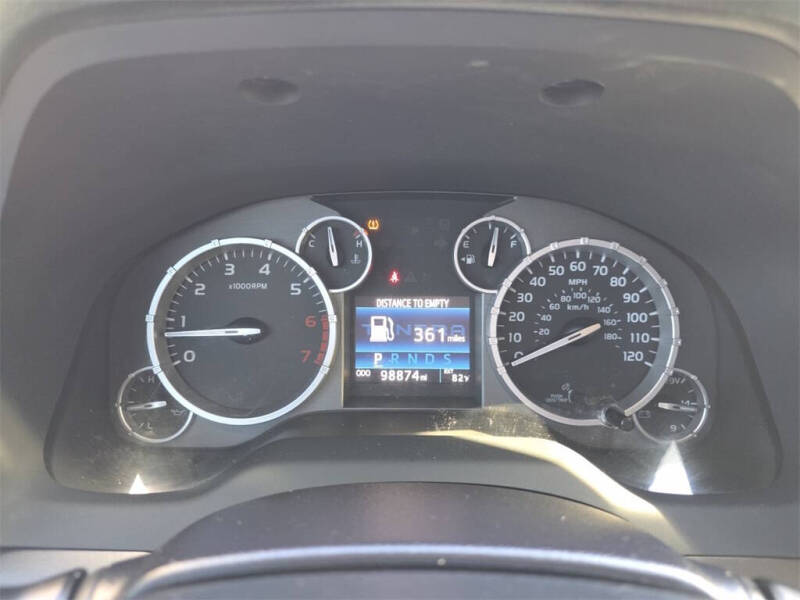 2017 Toyota Tundra SR5