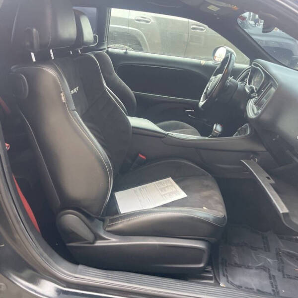 2016 Dodge Challenger SRT Hellcat