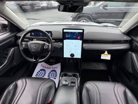 2022 Ford Mustang Mach-E Premium