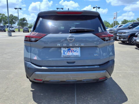 2022 Nissan Rogue SL