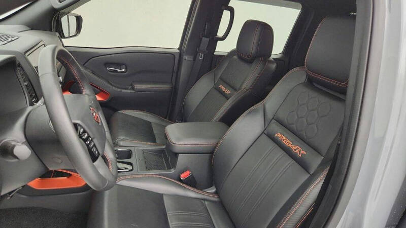 2023 Nissan Frontier