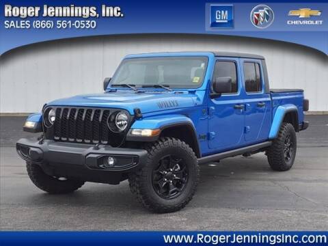 2022 Jeep Gladiator for sale at ROGER JENNINGS INC in Hillsboro IL
