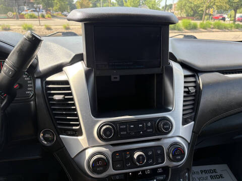 2017 GMC Yukon XL SLT