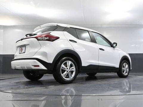 2022 Nissan Kicks S