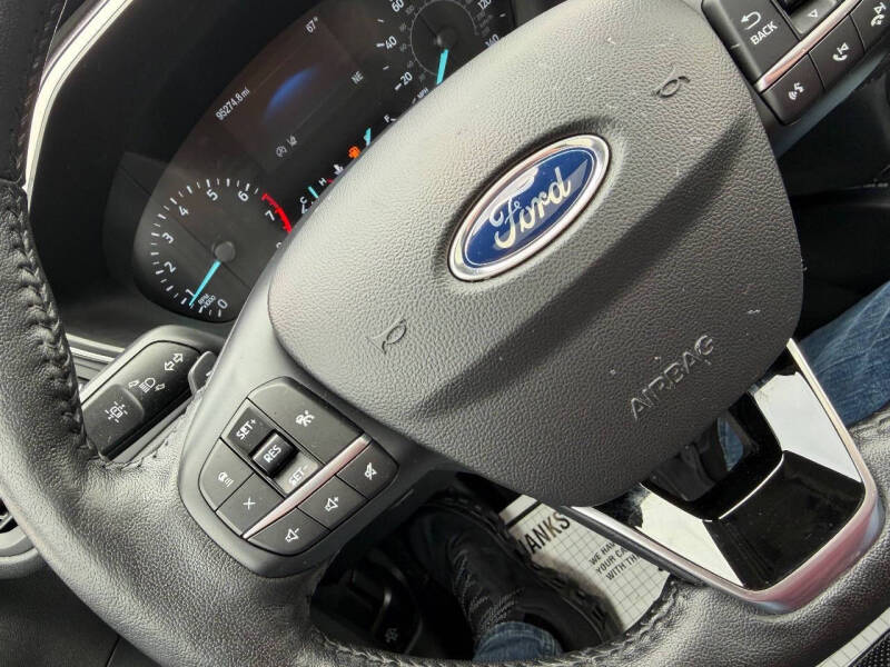2020 Ford Escape SEL