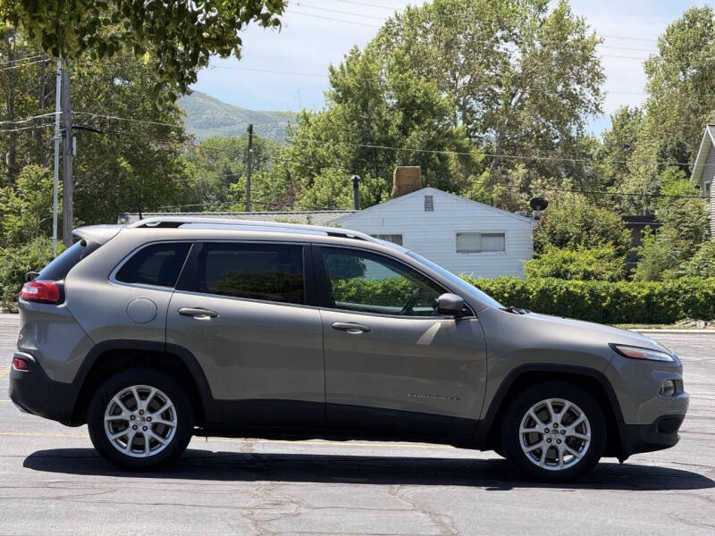 2016 Jeep Cherokee Latitude