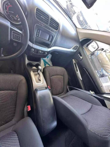 2020 Dodge Journey SE Value