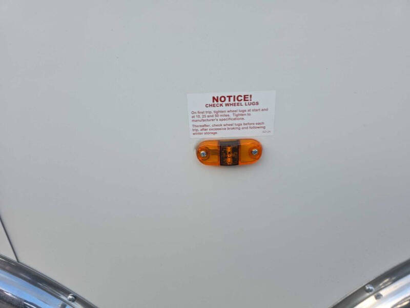 2026 VINTAGE VECTOR VT828T25- 28 FT