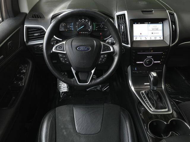 2016 Ford Edge Sport