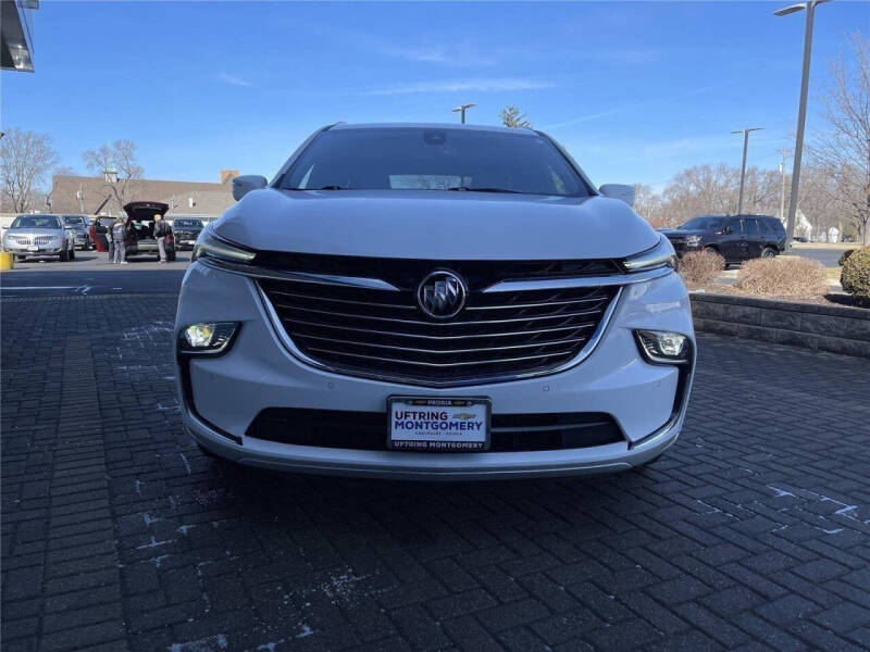 2023 Buick Enclave Essence
